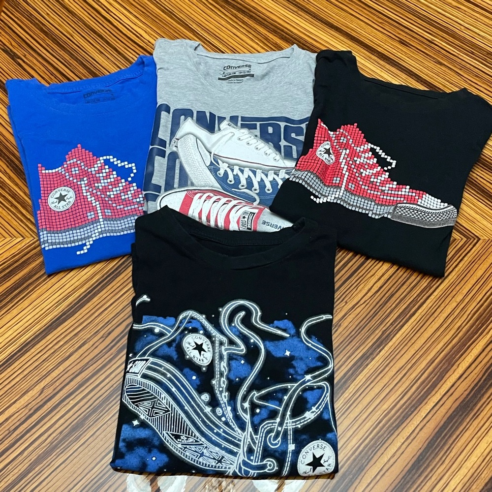 Converse 4 Boys shorts sleeve T-Shirts M 10-12
